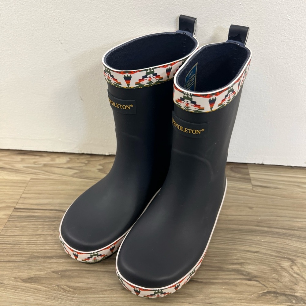 Pendleton TUCSON Mid Boot Rain Boots Shoes Outdoor Unisex Kids Size 9/10 NWOB